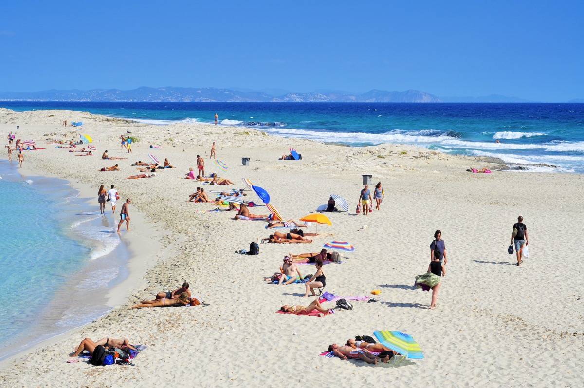 Playa de Ses Illetes - Es Formentera. com