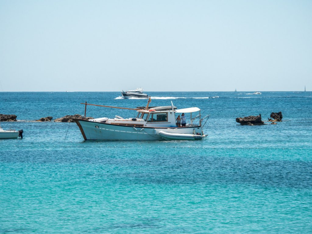 Llegar a Formentera en barco - EsFormentera.com